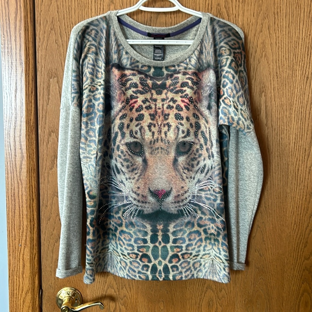 Tiger sweater